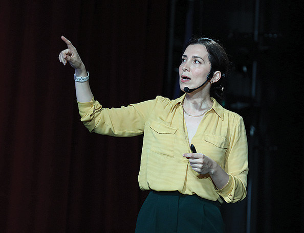 Presenter Sherzai 